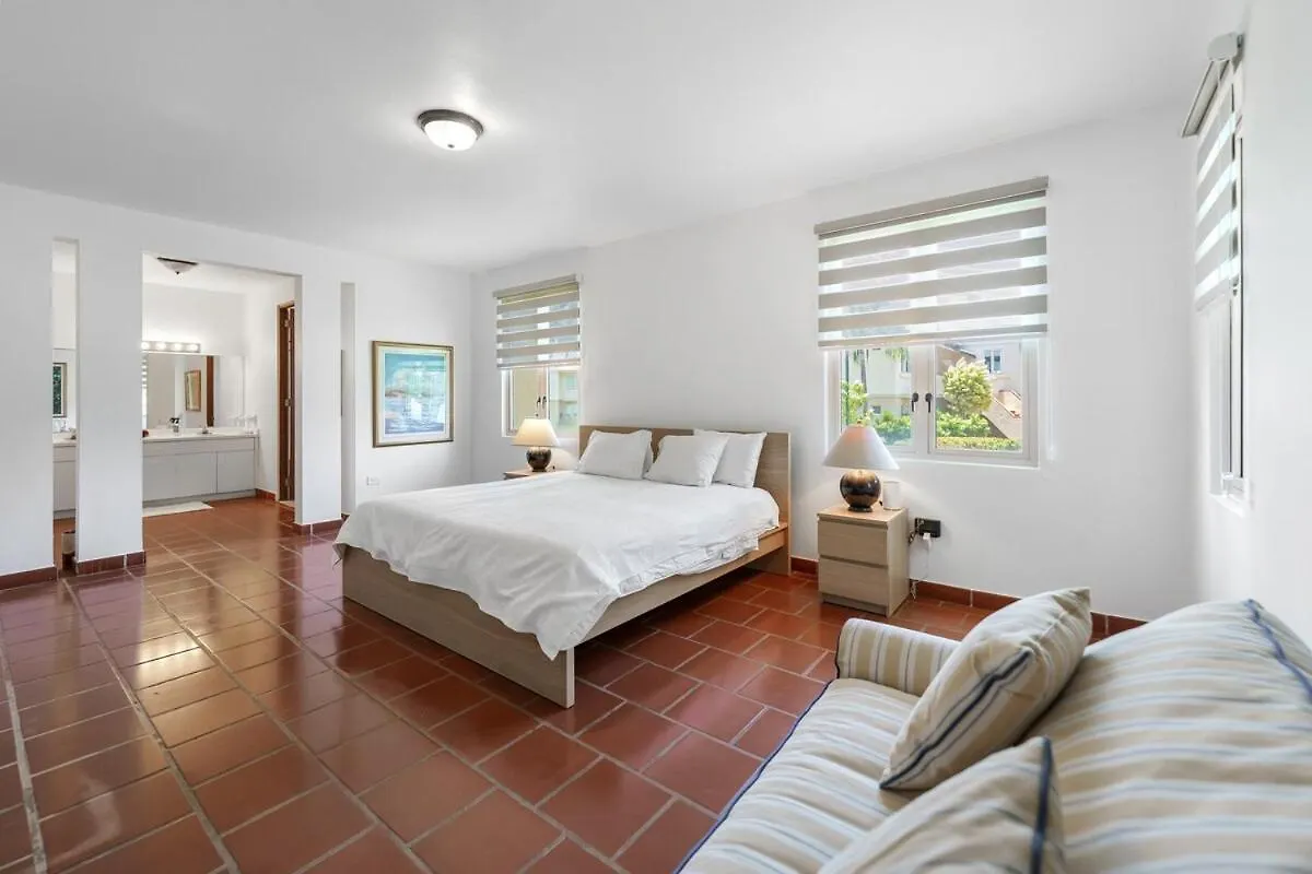 Quaint Villa Beach Access Elina Sabana