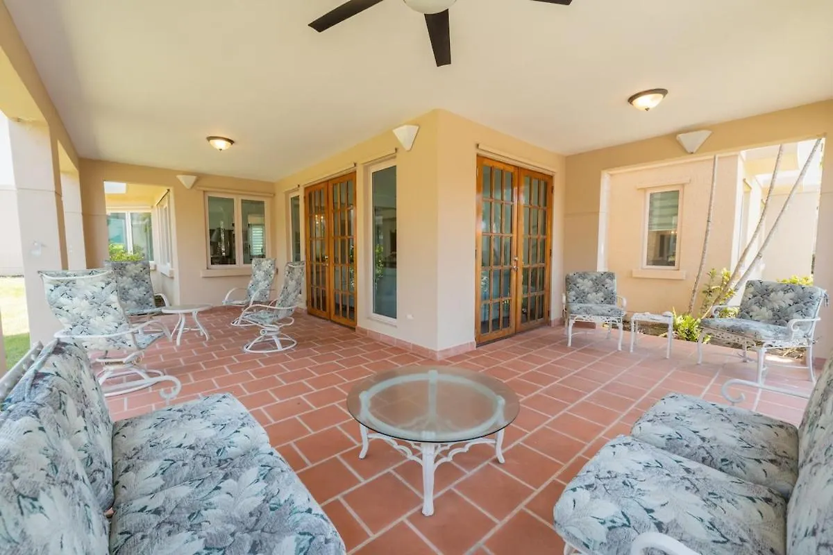 Quaint Villa Beach Access Elina Sabana
